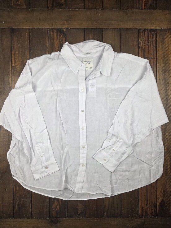 Abercrombie & Fitch Tops - Abercrombie & Fitch White Oversized Textured Button Up Shirt XXL New